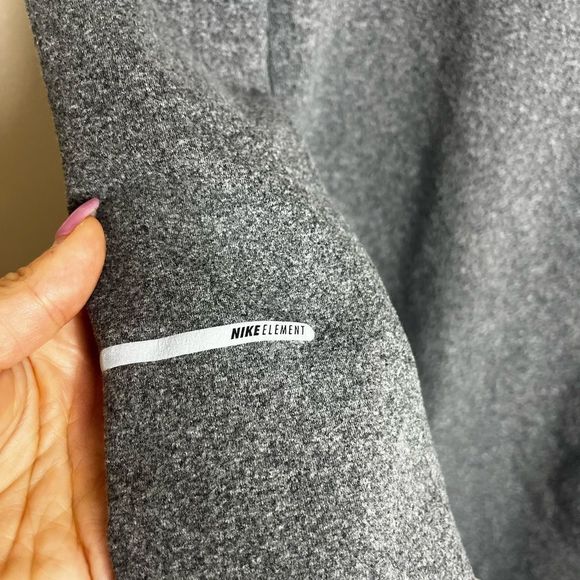 Nike Running Gray Performance quarter zip with Yellow Accents - Picture 4 of 9